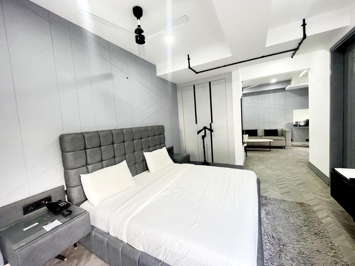 גורגאון Bedchambers Serviced Apartments - Cyber City מראה חיצוני תמונה